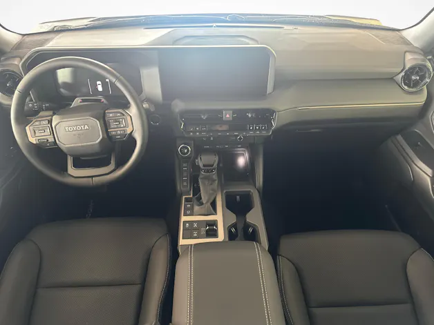 Toyota Land Cruiser 2.8 D 48V Style