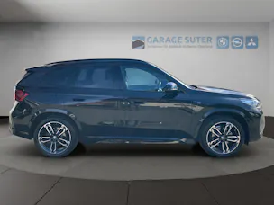 BMW X1 20d xDrive paddles