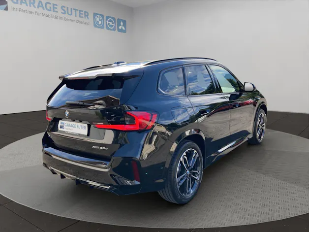 BMW X1 20d xDrive paddles