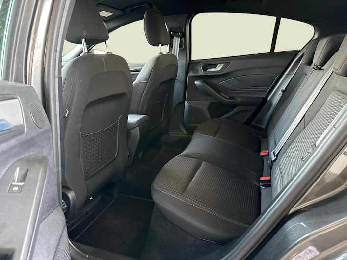 immagine del veicolo FORD FOCUS