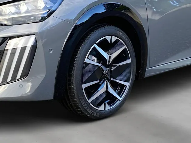 Peugeot 208 1.2 Hybrid 145 GT