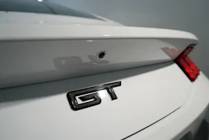 Ford Mustang Coupé 5.0 V8 GT