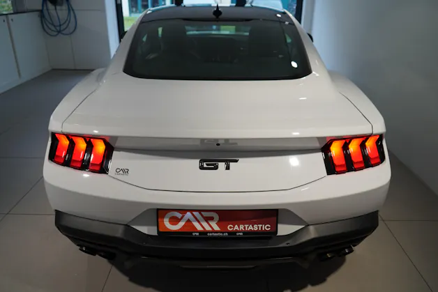 Ford Mustang Coupé 5.0 V8 GT