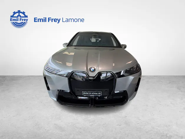 BMW iX xDrive45