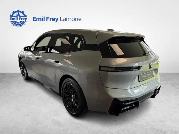 BMW iX xDrive45