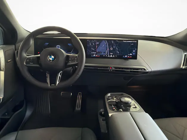 BMW iX xDrive45