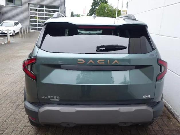Dacia Duster 1.2 Hybrid 150 Extreme 4WD Automat