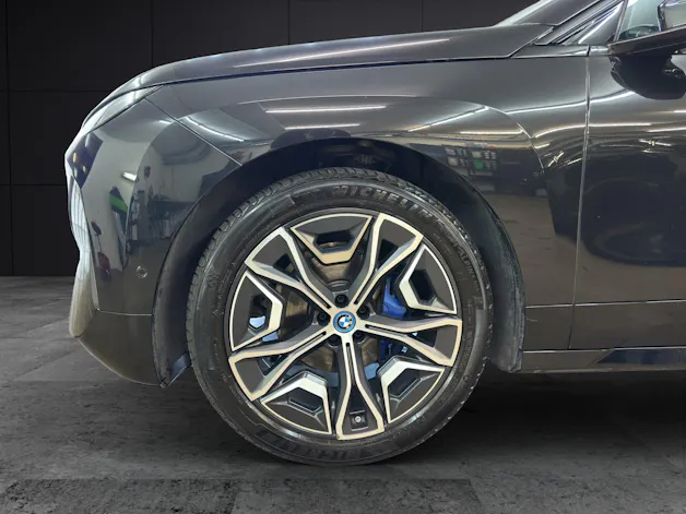BMW iX xDrive50