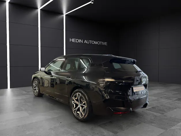 BMW iX xDrive50