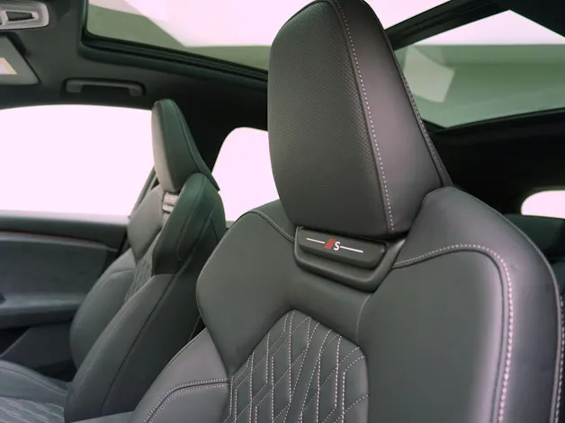 Audi Q6 e-tron S line quattro