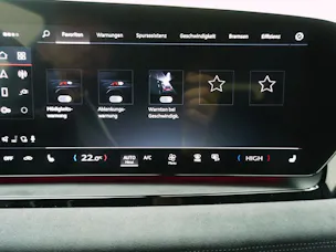 Audi Q6 e-tron S line quattro