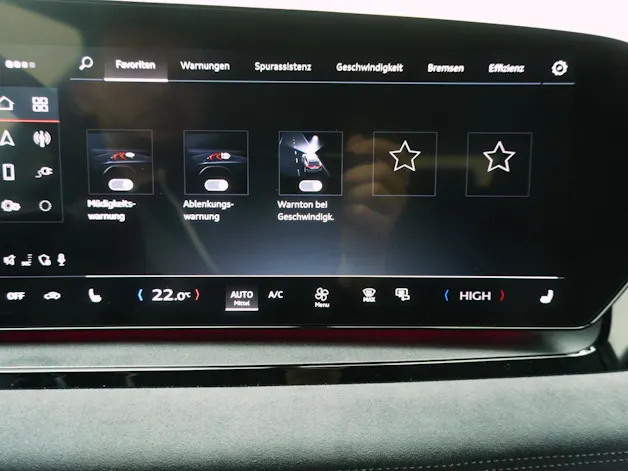 Audi Q6 e-tron S line quattro