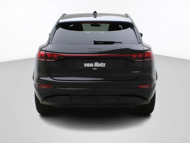 Audi Q6 e-tron S line quattro