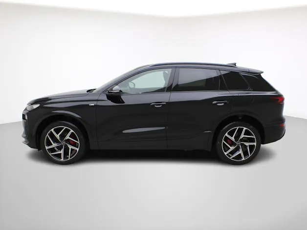 Audi Q6 e-tron S line quattro