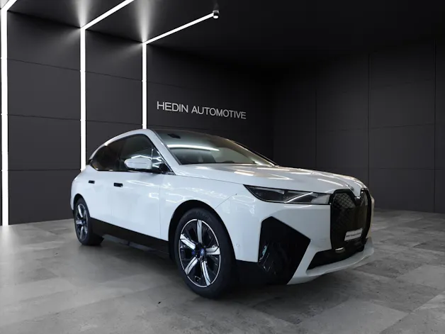 BMW iX xDrive40