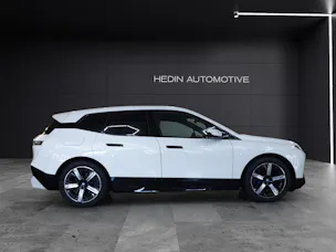 BMW iX xDrive40