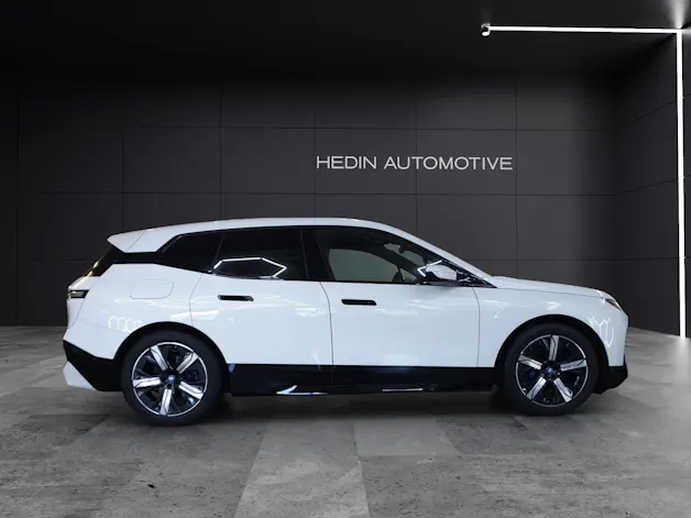 BMW iX xDrive40