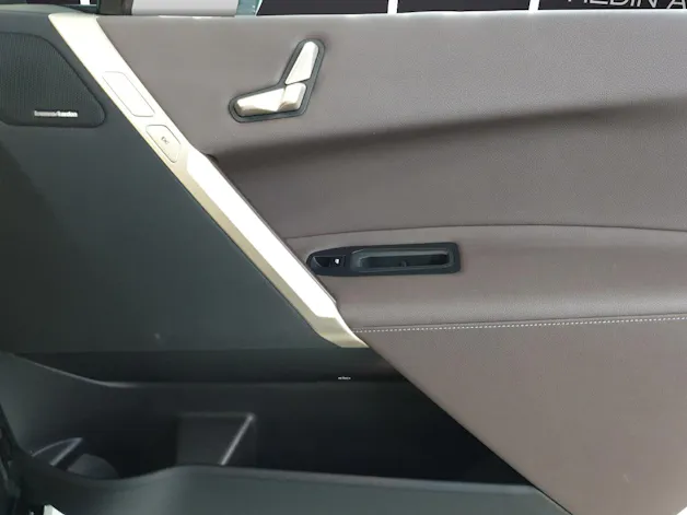 BMW iX xDrive40