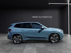 BMW X1 30e xDrive paddles