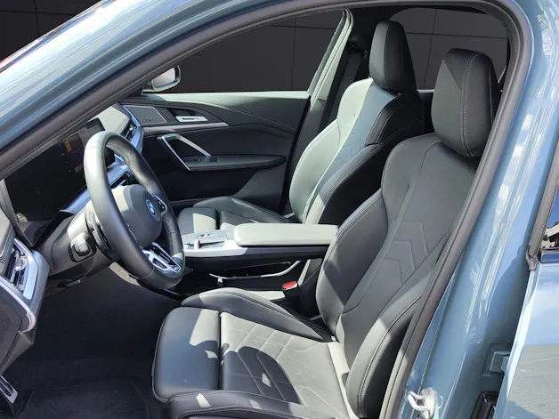BMW X1 30e xDrive paddles