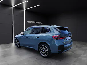 BMW X1 30e xDrive paddles
