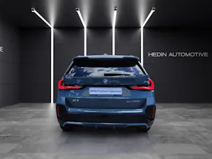 BMW X1 30e xDrive paddles