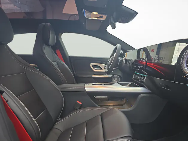 Mercedes-Benz CLA 220 4-Matic Shooting Brake