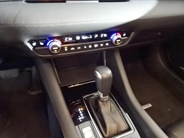 Mazda 6 Sport Wagon Automat 2.5 Exclusive-Line