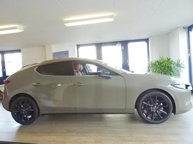 Mazda 3 Hatchback 2.0 186 Nagisa