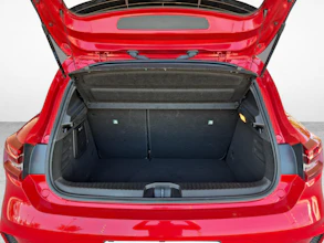https://vehicle.imgix.net/4348525/2a42235b-8059-4b2d-a415-e99cc4adb8f2.jpg
