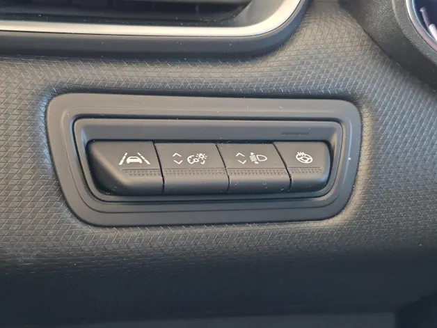 Mitsubishi Colt 1.6 HEV Instyle / ab 3,99% Leasing bei Abschluss einer Protect Autoversicherung