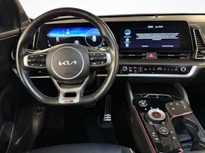 https://vehicle.imgix.net/4348543/965458ab-866d-4abb-a799-353d8d767d45.jpg