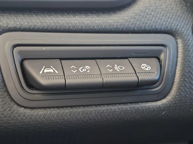 Mitsubishi Colt 1.6 HEV Instyle / ab 3,99% Leasing bei Abschluss einer Protect Autoversicherung