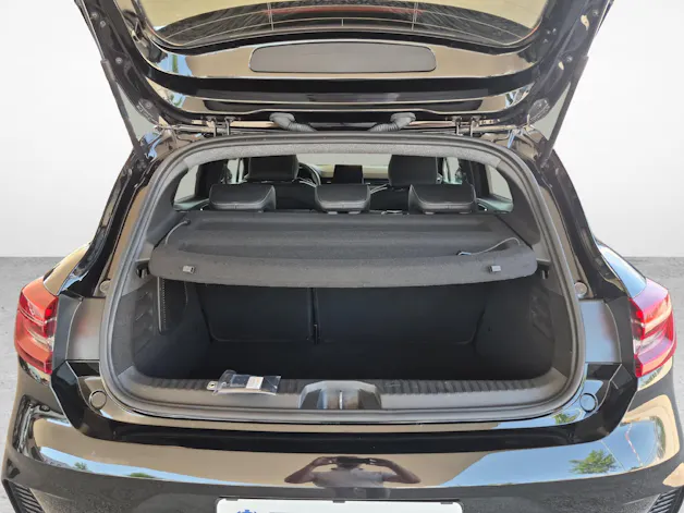 Mitsubishi Colt 1.6 HEV Instyle / ab 3,99% Leasing bei Abschluss einer Protect Autoversicherung
