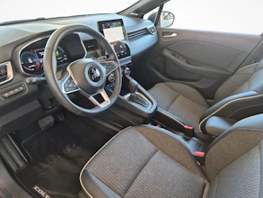 https://vehicle.imgix.net/4348549/ff8c7f6f-c390-4c69-996e-0efef13b108b.jpg