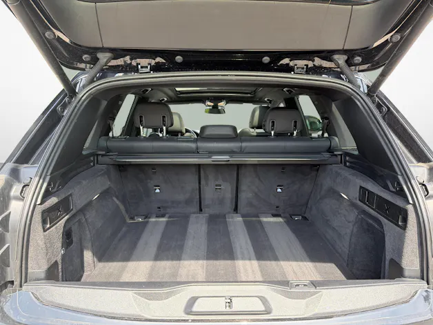 BMW X5 M50i xDrive