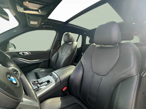 immagine del veicolo BMW X5 M50i xDrive