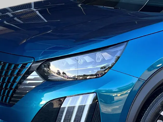 Peugeot 2008 1.2 Hybrid 145 GT