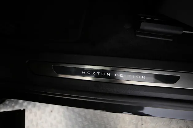 Land Rover Range Rover Evoque 1.5 T 270e Hoxton Edition