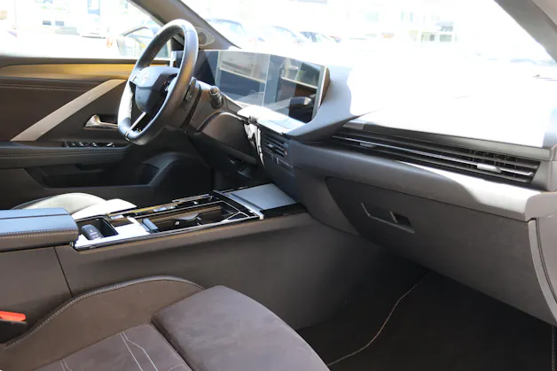Opel Astra Sports Tourer 1.6 T PHEV 180 Ultimate