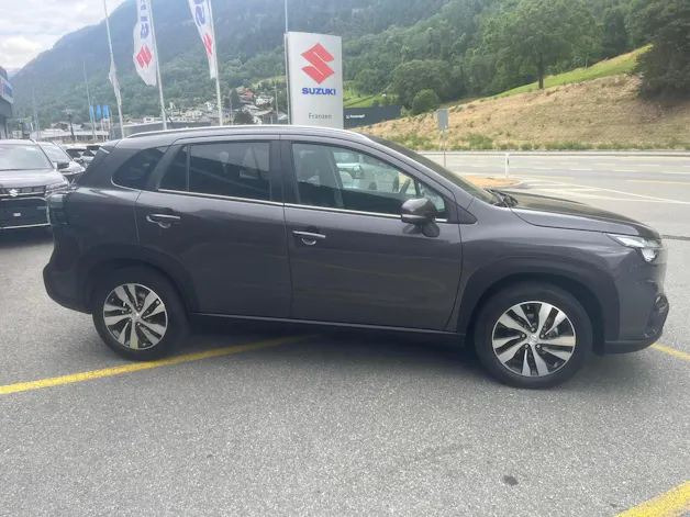 Suzuki S-Cross 1.4 T Compact Top Hybrid 4x4