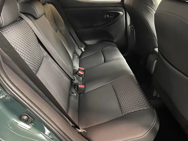 Toyota Yaris 1.5 VVT-i HSD Premium