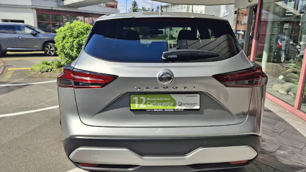 Nissan Qashqai 1.3 DIG-T 158 Tekna