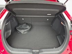 https://vehicle.imgix.net/4348658/3507bbb8-ed84-4b93-b124-cf5f741acb77.jpg
