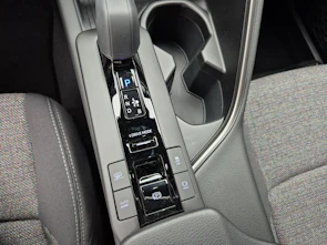 Fahrzeugbild TOYOTA C-HR 2.0 PHEV Swiss Edition - inkl. Winterräder ab 1.99% Leasing
