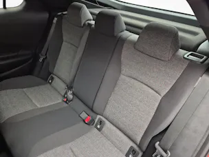 Toyota C-HR 2.0 PHEV Swiss Edition - inkl. Winterräder ab 0.99% Leasing