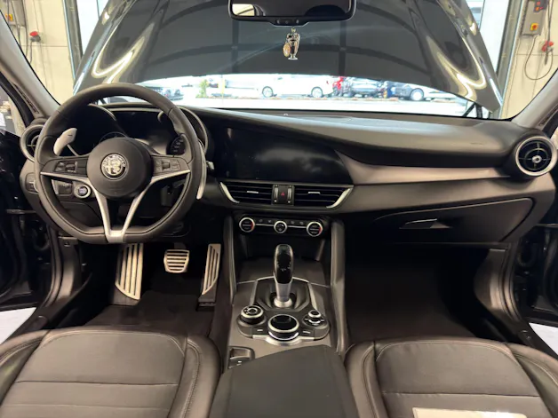 Alfa Romeo Giulia 2.2 D 180 Super