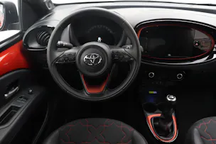 Toyota Aygo X 1.0 VVT-i Style