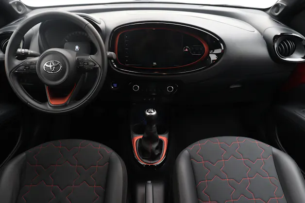 Toyota Aygo X 1.0 VVT-i Style