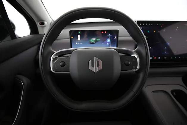 Leapmotor C10 1.5 REEV Design